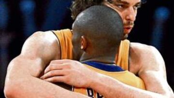 Kobe y Pau salvan a los Lakers
