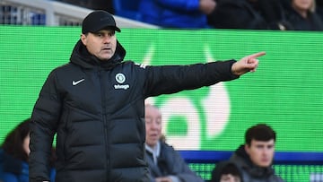 Chelsea's Argentinian head coach Mauricio Pochettino reacts during the English Premier League football match between Everton and Chelsea at Goodison Park in Liverpool, north west England on December 10, 2023. (Photo by PETER POWELL / AFP) / RESTRICTED TO EDITORIAL USE. No use with unauthorized audio, video, data, fixture lists, club/league logos or 'live' services. Online in-match use limited to 120 images. An additional 40 images may be used in extra time. No video emulation. Social media in-match use limited to 120 images. An additional 40 images may be used in extra time. No use in betting publications, games or single club/league/player publications. / 