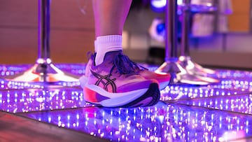 Atletas colombianos lideran lanzamiento de calzado deportivo