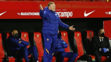 Koeman vuelve a mirar al ¨¢rbitro: "No pit¨® un penalti"