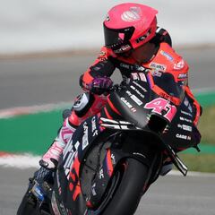 Aleix riza el rizo y se mete en la Q2 con el récord de pista