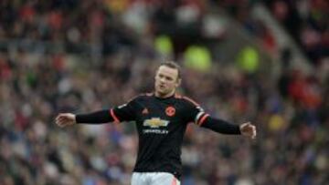 Rooney podría tener una lesión de rodilla: baja dos meses