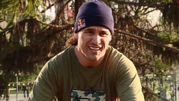 Coco Zurita mostró parte de su talento con la bicicleta.