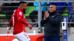 El peculiar reto de Jaime García a Nicolás Guerra en pleno partido