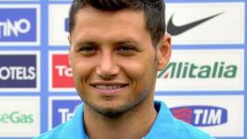 El Inter incluye una cláusula 'anti-chupón' para Zárate