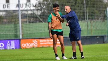 El entrenador pide a Andrade seleccionar mejor en ataque