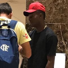 Marlos Moreno llega a Río para unirse al Flamengo