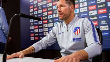 GRAF872. MAJADAHONDA (MADRID), 06/10/2018.- El técnico argentino del Atlético de Madrid, Diego Simeone, durante la rueda de prensa que ha ofrecido esta mañana en la Ciudad Deportiva Wanda de Majadahonda para hablar del partido de la o