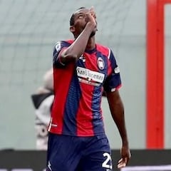 El 'Kanu del Crotone' que discute a Lewandowski o Cristiano