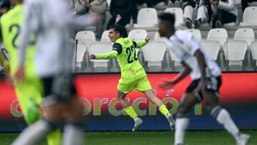 Jon Morcillo, en una foto de archivo con su anterior club.