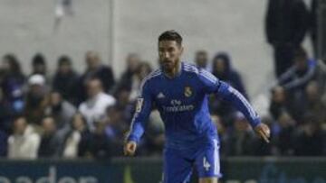 Nueve españoles en el once por primera vez desde 2004