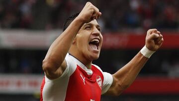 Alexis Sánchez es desafiado por ídolo del United a emular los números de Henry