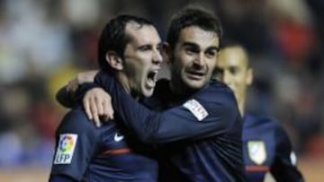 Godín prolonga el efecto Simeone