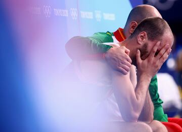 El gimnasta portugués Diogo Abreu se lamenta al verse eliminado de la competición de trampolín masculina.