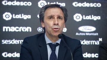 Felipe Miñambres se hace notar en el vestuario