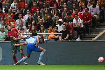 Bruno Fernandes y Rodrigo Hernández.