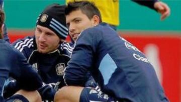 Agüero dice que Argentina debe de "revertir su imagen"
