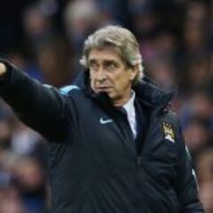 Valencia negocia con Pellegrini para anticipar su fichaje