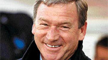 El míster de Barakaldo.