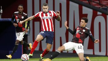 Mario Hermoso durante el partido contra el Bayern. 