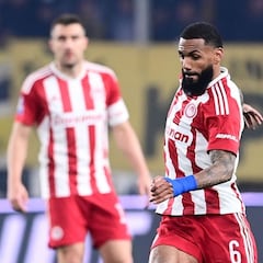 Olympiacos, sin James por molestias, pierde en semifinales de Copa