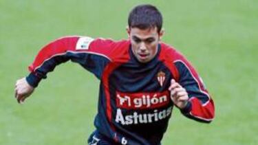 <b>CONTENTO. </b>Barral, sonriente durante el entrenamiento celebrado ayer en Mareo.