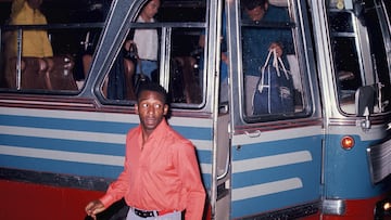 Action photo of Pele during the Mexico world cup Mexico vs Belgica, season 1970/ Foto de acci&#xf3;n de Pele durante el mundial M&#xe9;xico Mexico vs Belgica, temporada 1970.
Action photo of Pele during the Mexico world cup Mexico vs Belgica, season 1970/ Foto de accin de Pele durante el mundial Mxico Mexico vs Belgica, temporada 1970.