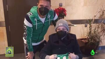 La grandeza de Joaquín no tiene límites: su gesto con una aficionada enferma de leucemia