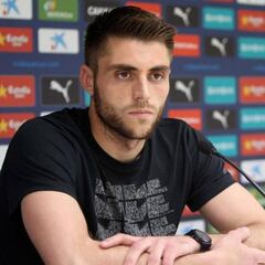 El Betis intensifica el cerco por David López