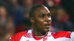 l delantero nigeriano del Granada, Odion Ighalo.