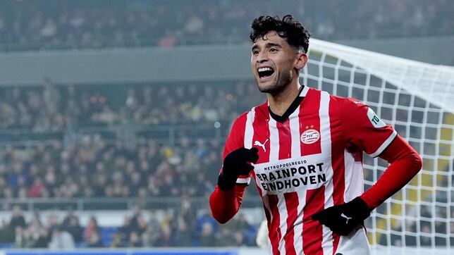 Ricardo Pepi toma el lugar de Luuk de Jong en el PSV