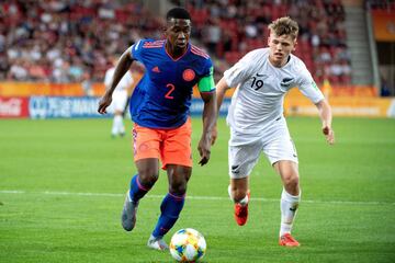 La Selección Colombia gana en Lodz con Mier y Cuesta como figuras.