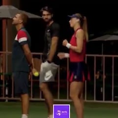 Cuando uno es feliz fuera de la pista se nota dentro: el baile de Badosa antes de la semifinal