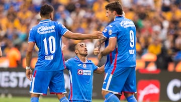 Cruz Azul' Rafael Baca (C) celebrates after scoring against Tigres during their Mexican Clausura 2022 tournament football match, at Universitario stadium in Monterrey, Mexico, on July 2, 2022. (Photo by Julio Cesar AGUILAR / AFP)