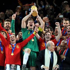 Un siglo de furia y toque