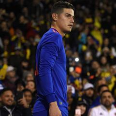 James y Falcao, por títulos en sus clubes tras la fecha FIFA