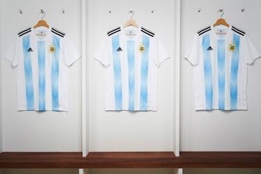 Suecia empata sin goles con Dinamarca