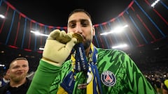UEFA Champions League medals - how many are handed out and what are they made of?