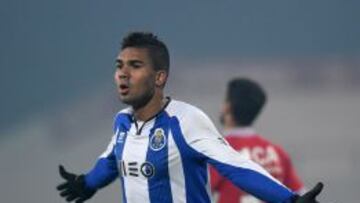 Casemiro celebra un gol con el Oporto