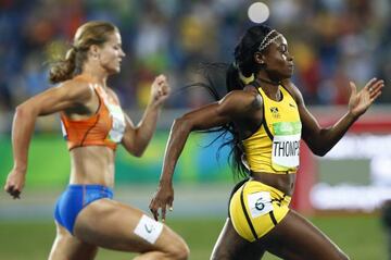Elaine Thompson of Jamaica on her way to win the women's 200m final.