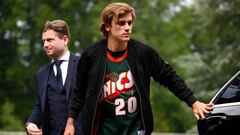 Griezmann ya está con Francia, mientras decide su futuro