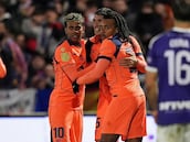 Un Barça a pie de obra