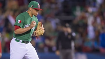 El cerrador de la selección mexicana Roberto Osuna, mostró su molestia por la manera como eliminaron a México del Clásico Mundial de Béisbol.