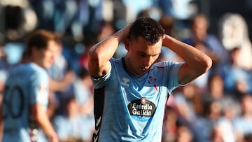 Soccer Football - UEFA Europa League - Quarter Final - Second Leg - Celta Vigo v SC Freiburg - Estadio de Balaidos, Vigo, Spain - April 16, 2026 Celta Vigo's Ferran Jutgla reacts REUTERS/Pedro Nunes