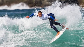 PANTIN,GALICIA-September 1: Meah Collins of USA is eliminated from the Round 2 of the ABANCA GALICIA CLASSIC SURF  2019 after placing third  in Heat 9 of Round 2 on September 1, 2019 in Pantin ,Galicia
 (Photo by Laurent Masurel/WSL via Getty Images)