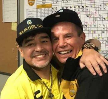 Chávez fue gran amigo de Diego Armando Maradona (QEPD) y tuvieron la oportunidad de convivir en algunos momentos puntuales.