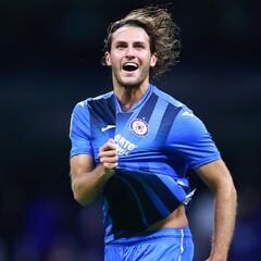 Tri confirma a Santiago Giménez para duelo frente a Jamaica