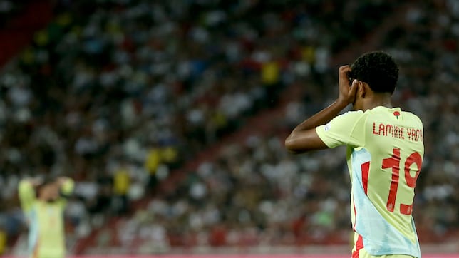 Ocho apercibidos para la vuelta..., más Luis de la Fuente