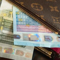 ¿Te has quedado con dinero encontrado en la calle? Puedes ser multado