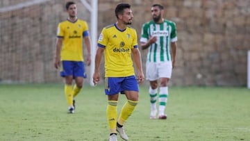 David Mayoral durante un amistoso con el C&aacute;diz.